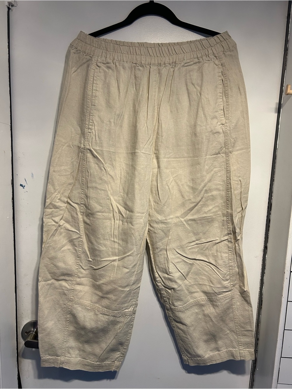 Max Studio - Linen Blend Cropped Slight Barrel Leg Pants
